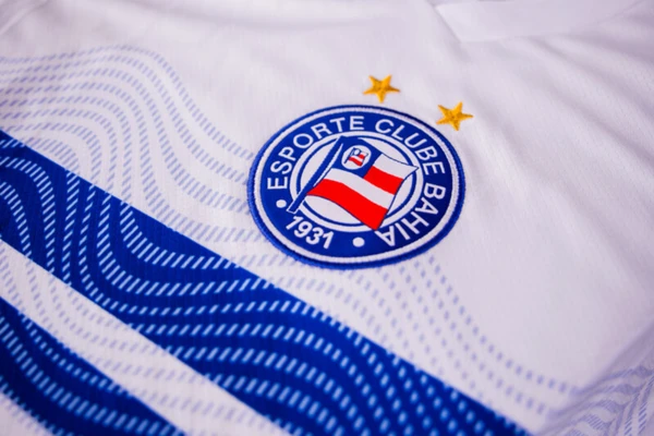 Peça homenageia tradição musical de origem baiana e reforça a conexão do clube com o Carnaval