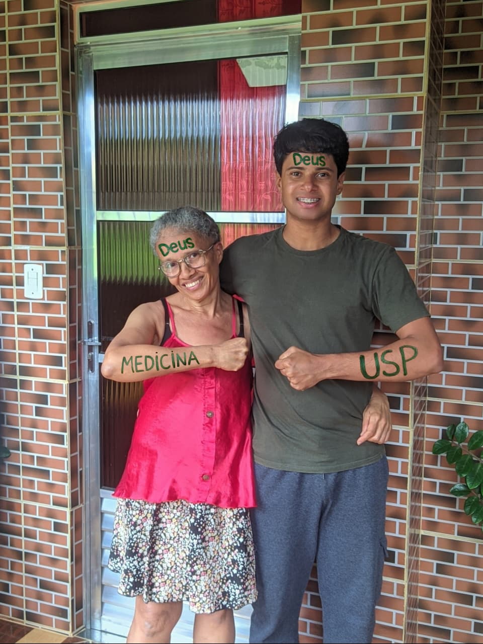 Wesley de Jesus, 23, aluno da rede publica e 1º lugar no vestibular de Medicina da USP por Reprodução