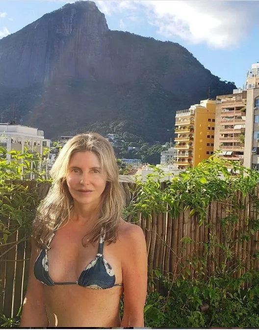 Brenno Meneghel e Maria Padilha são casados por Reprodução