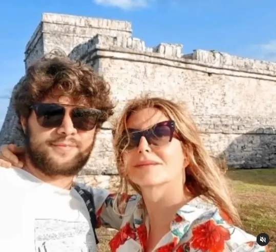 Brenno Meneghel e Maria Padilha são casados por Reprodução