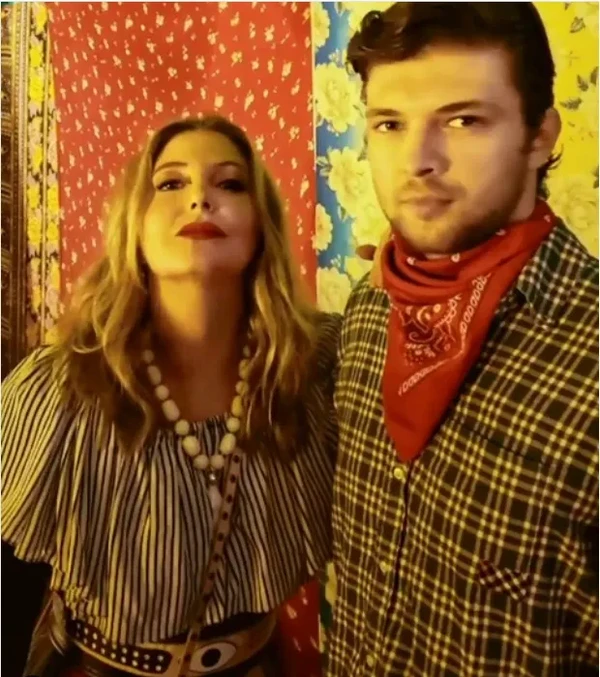 Brenno Meneghel e Maria Padilha são casados por Reprodução