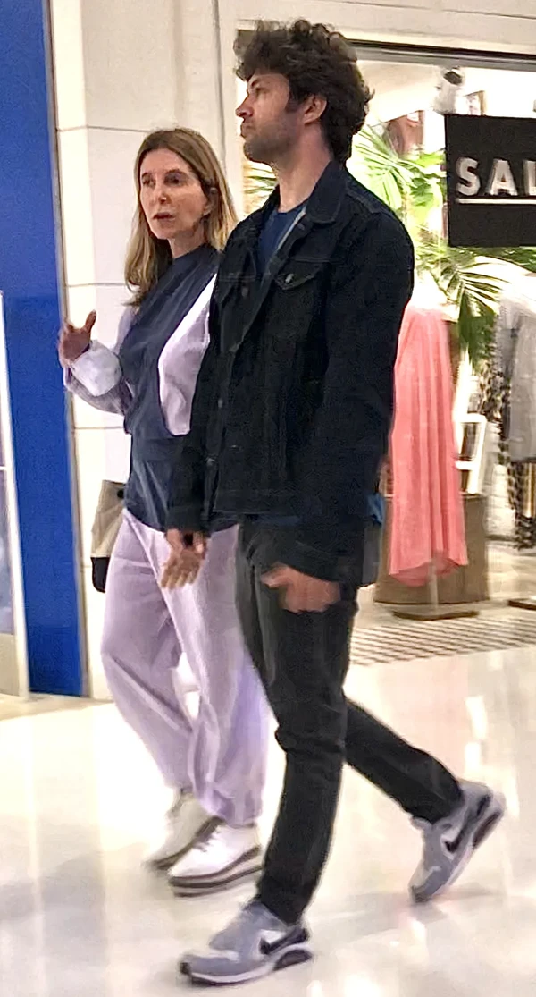 Brenno Meneghel e Maria Padilha são casados por Reprodução