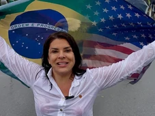 Imagem - Antes de internação na UTI, Mara Maravilha tomou chuva na caminhada de Nikolas Ferreira