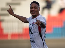 Imagem - Garotada resolve e Vitória vence Barcelona de Ilhéus por 2x0 no Campeonato Baiano