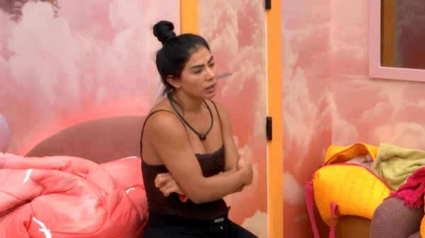Samira discute com Marciele por Reprodução