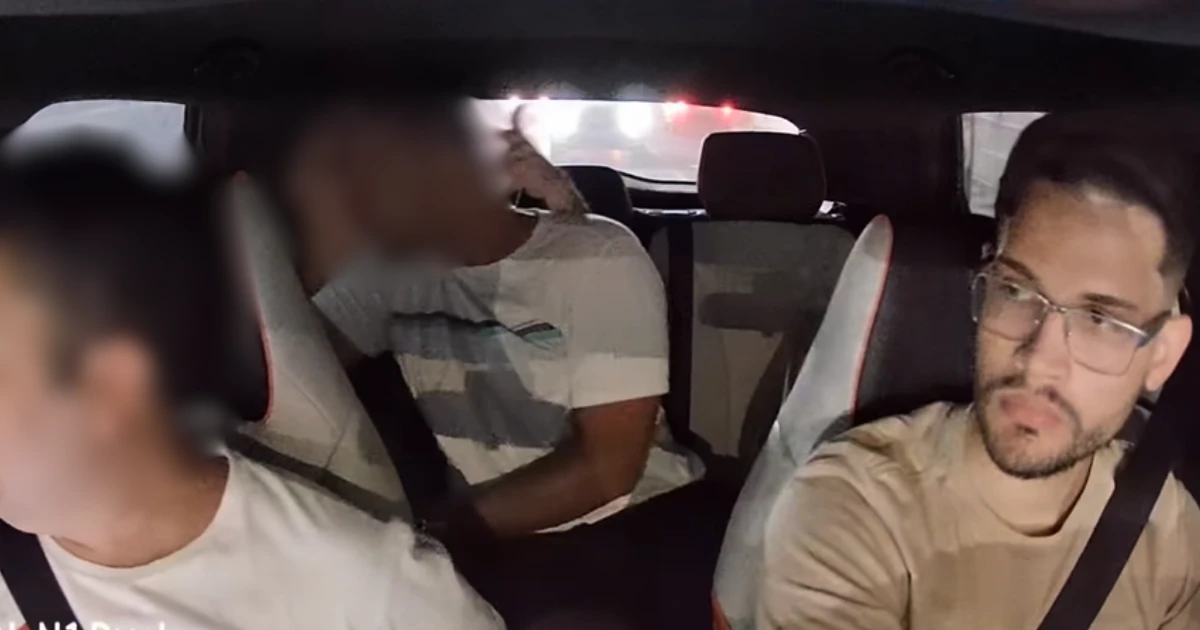 Imagem - 'Sangue ferveu', diz motorista agredido ao encerrar corrida por ato sexual de passageiros em Salvador