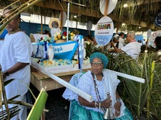 Imagem - Após pedido a Iemanjá, peixe 'desaparecido' volta às redes de pescadores e inspira presente