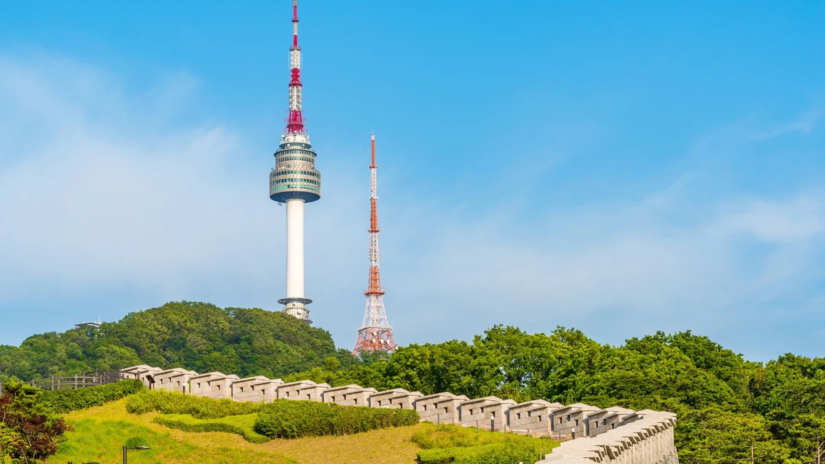 N Seul Tower por Divulgação