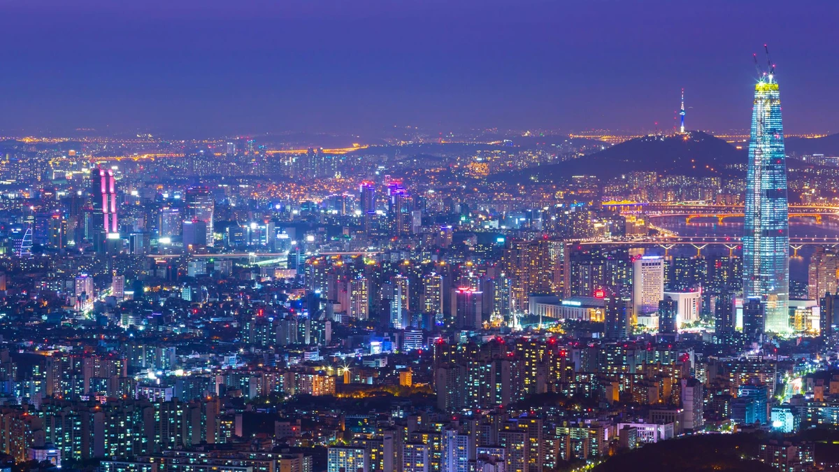 Seul à noite por Divulgação