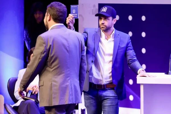 Boulos e Marçal durante debate por Reprodução