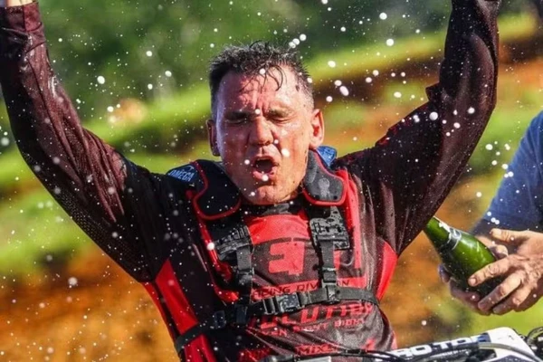 Chumbinho Becker por Reprodução