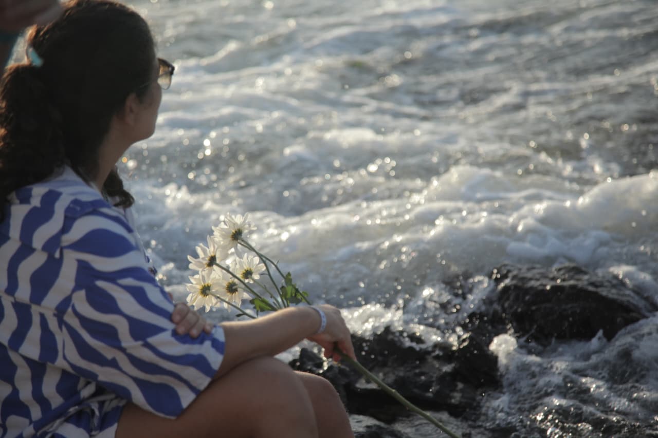 Dois de fevereiro levou multidão ao Rio Vermelho para homenagear Iemanjá por Sora Maia/CORREIO