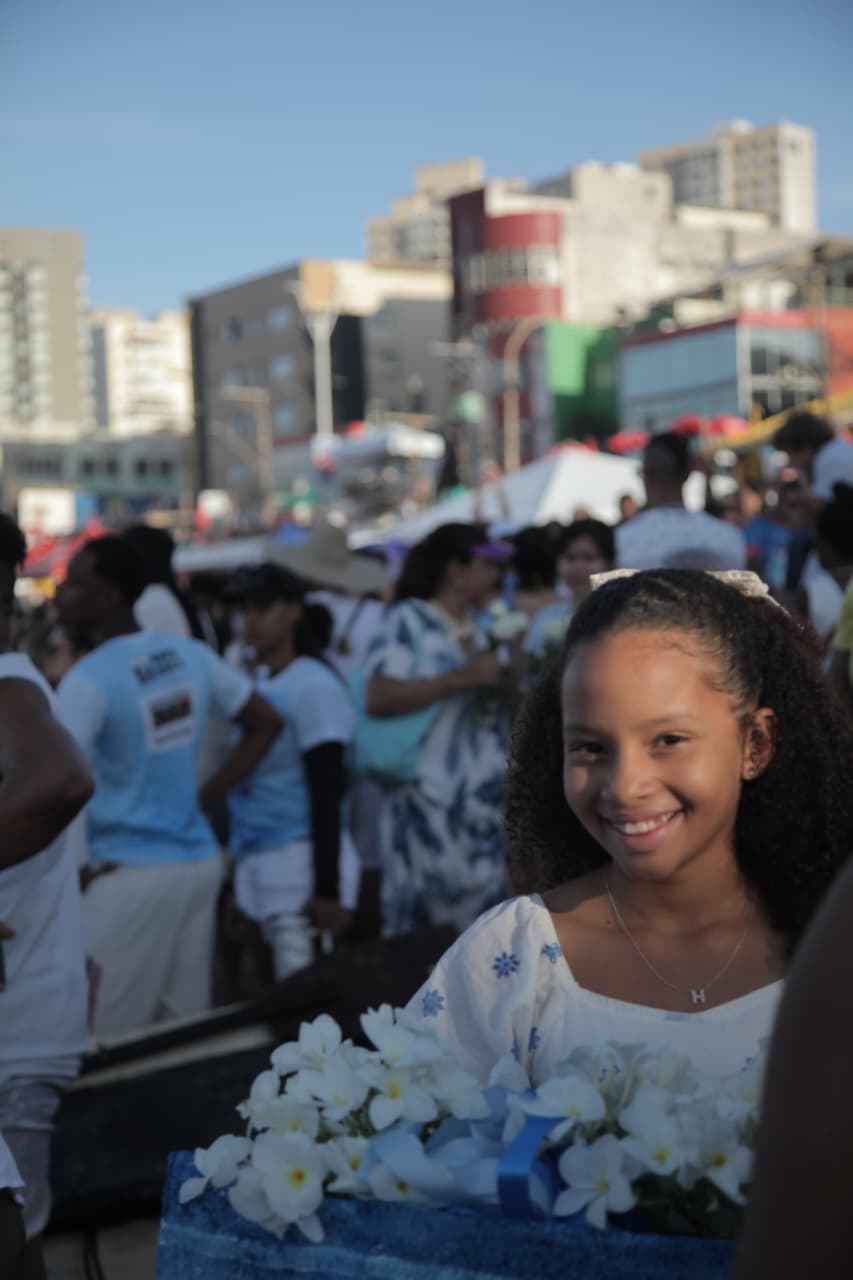 Dois de fevereiro levou multidão ao Rio Vermelho para homenagear Iemanjá por Sora Maia/CORREIO