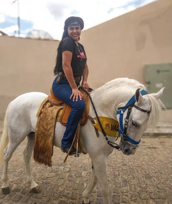 Karla Rafaelli de Oliveira Rocha por Reprodução/ Redes sociais