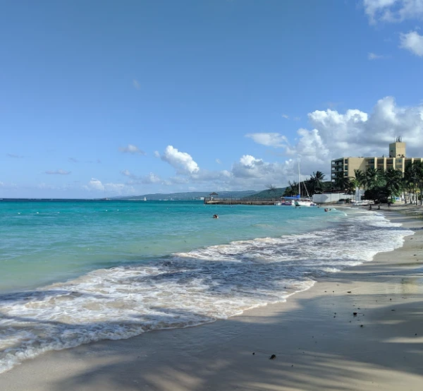 Mammee Bay  é uma área costeira localizada em Saint Ann, na Jamaica por Coneecting Jamaica