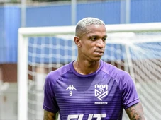 Imagem - Atacante baiano vive melhor fase da carreira em clube europeu: ‘Muito esforço’