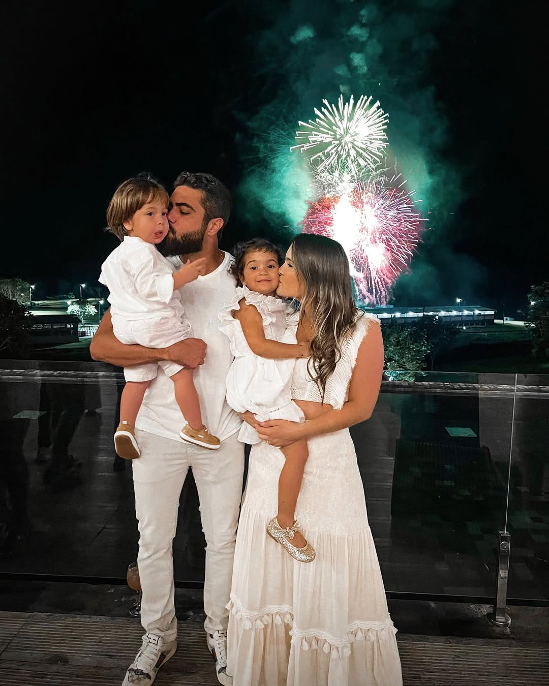 Amanda Vasconcelos, esposa do cantor sertanejo Henrique por Reprodução/Instagram