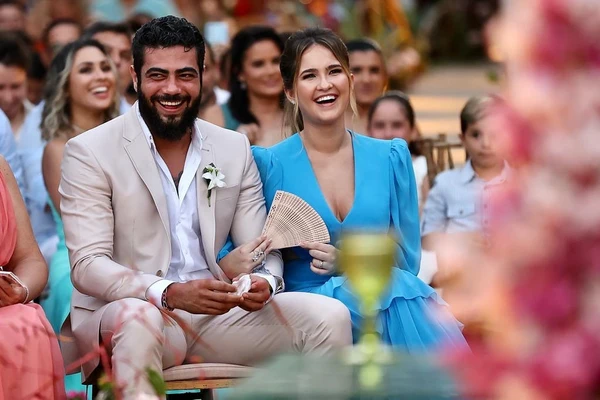 Amanda Vasconcelos, esposa do cantor sertanejo Henrique por Reprodução/Instagram