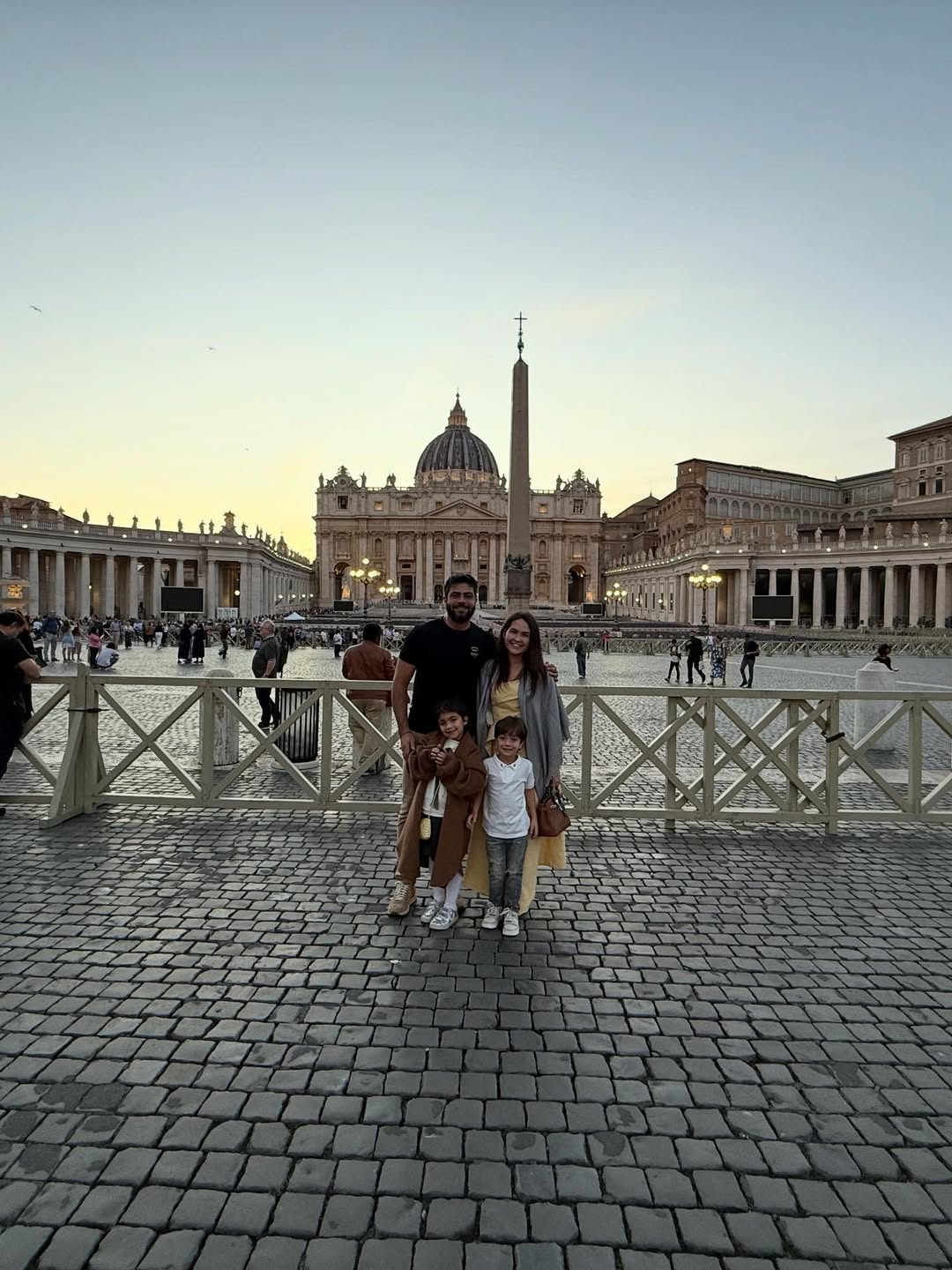 Amanda Vasconcelos, esposa do cantor sertanejo Henrique por Reprodução/Instagram