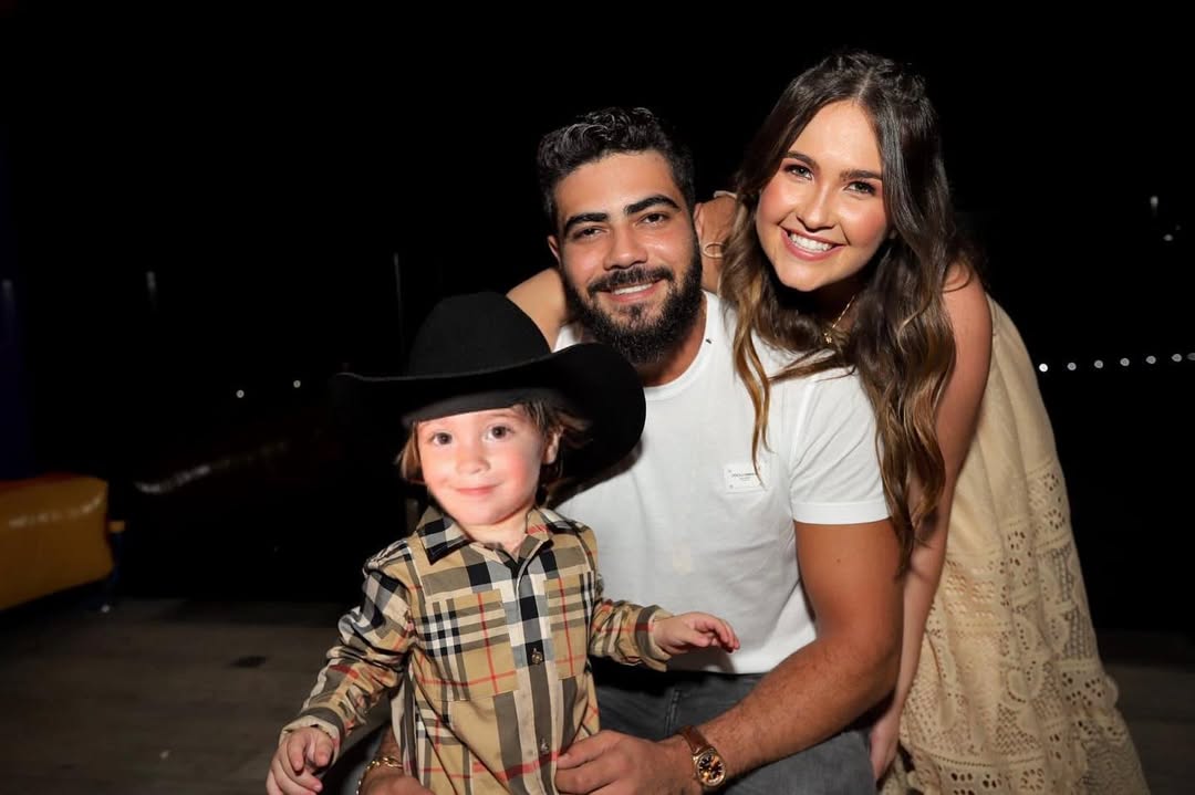 Amanda Vasconcelos, esposa do cantor sertanejo Henrique por Reprodução/Instagram