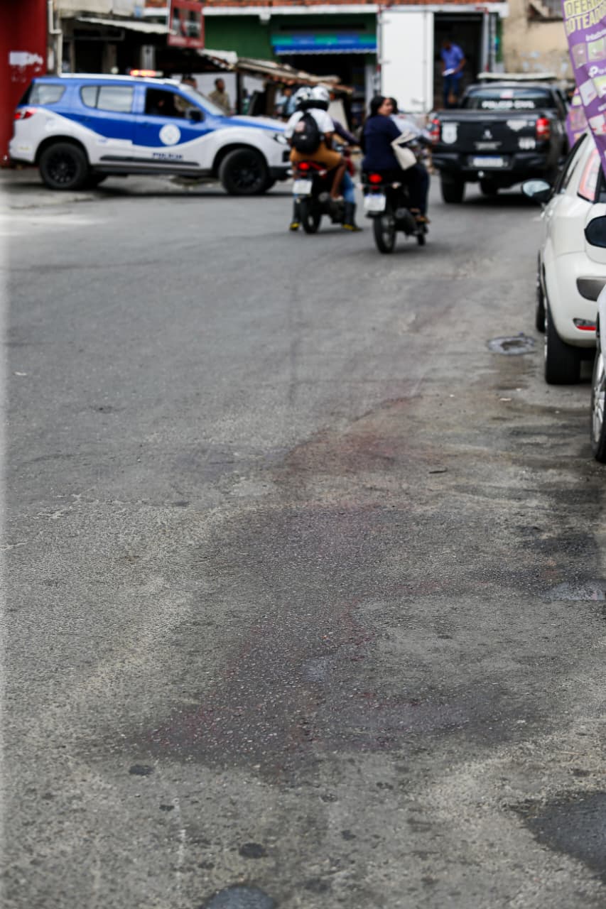 Após morte de PM: tensão no Nordeste de Amaralina por Arisson Marinho/CORREIO