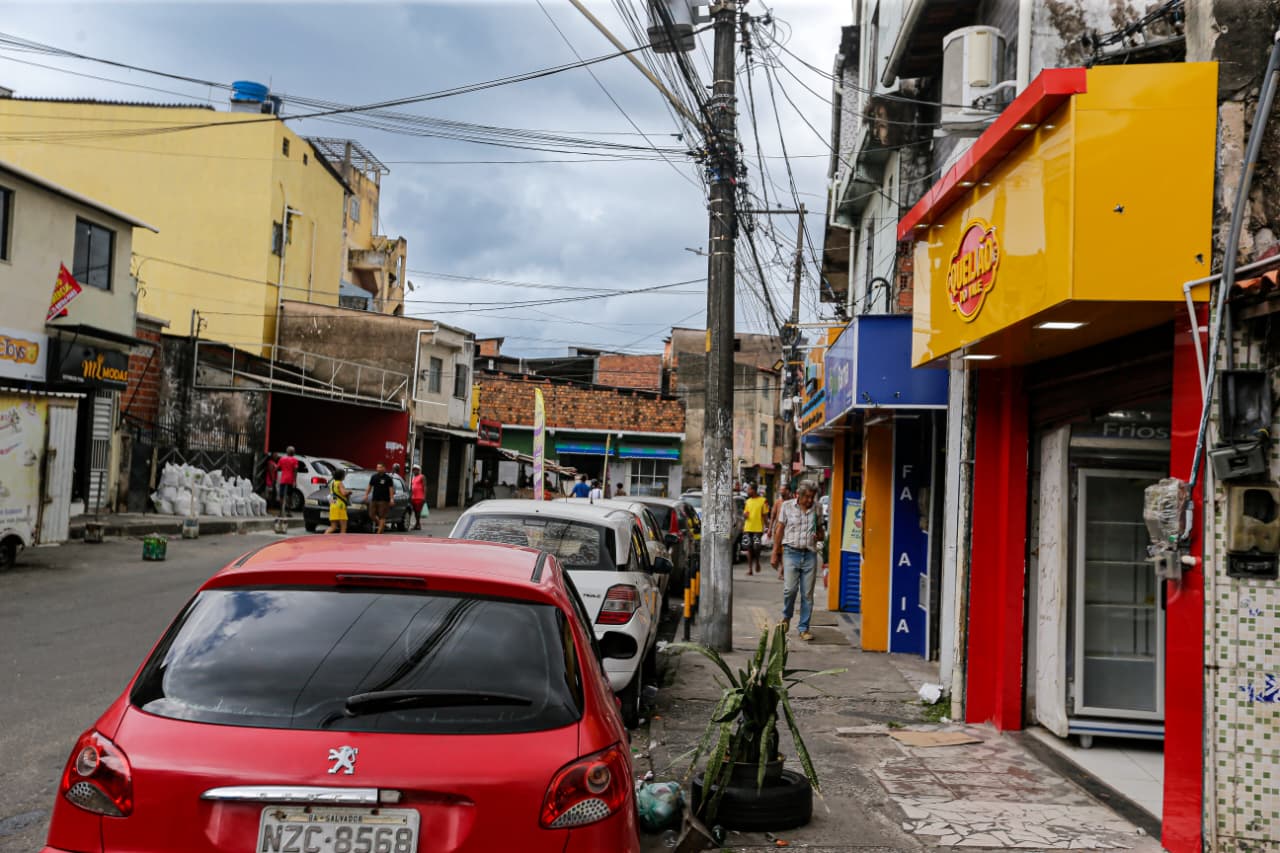 Após morte de PM: tensão no Nordeste de Amaralina por Arisson Marinho/CORREIO
