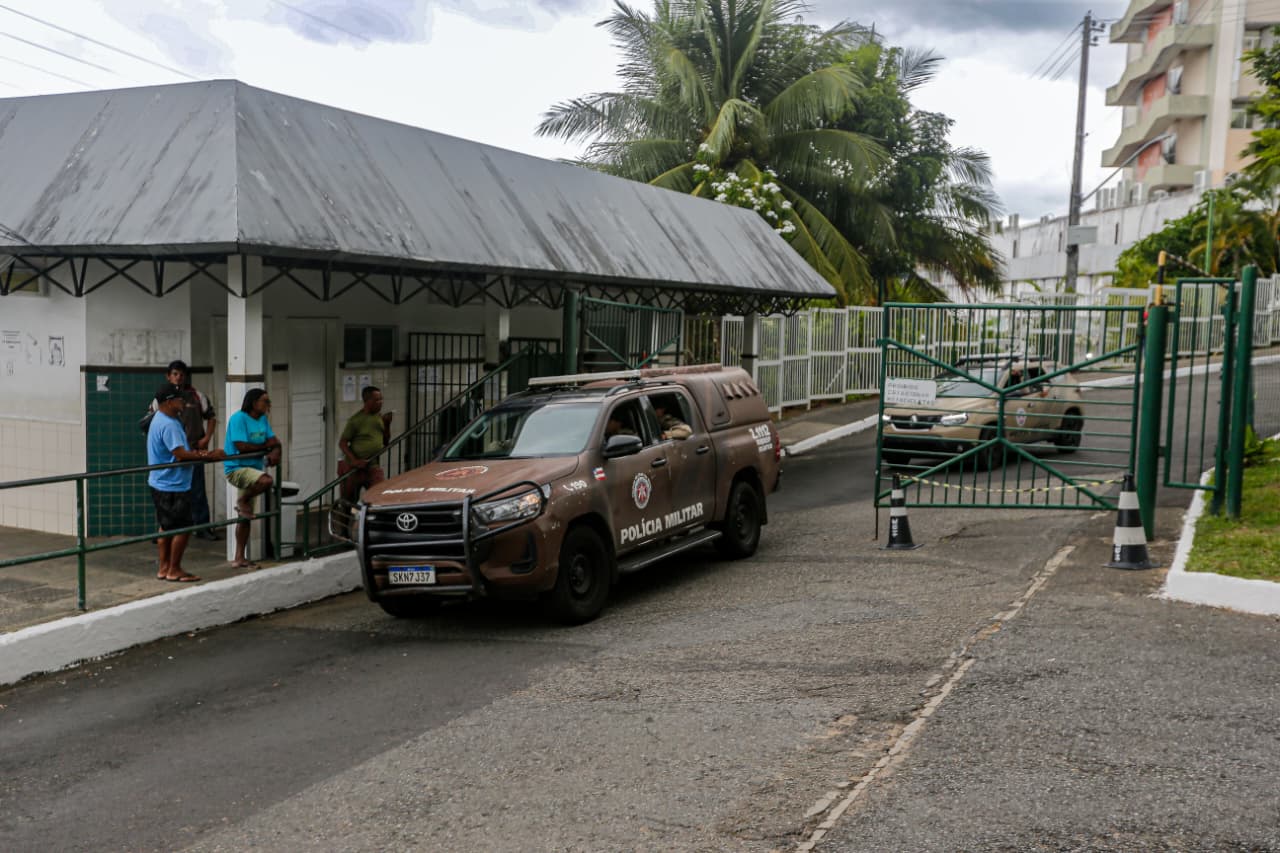 Após morte de PM: tensão no Nordeste de Amaralina por Arisson Marinho/CORREIO