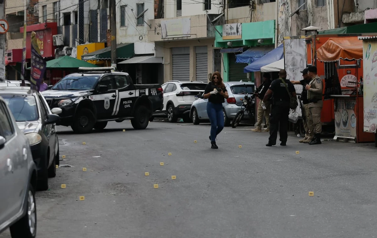 Após morte de PM: tensão no Nordeste de Amaralina por Arisson Marinho/CORREIO