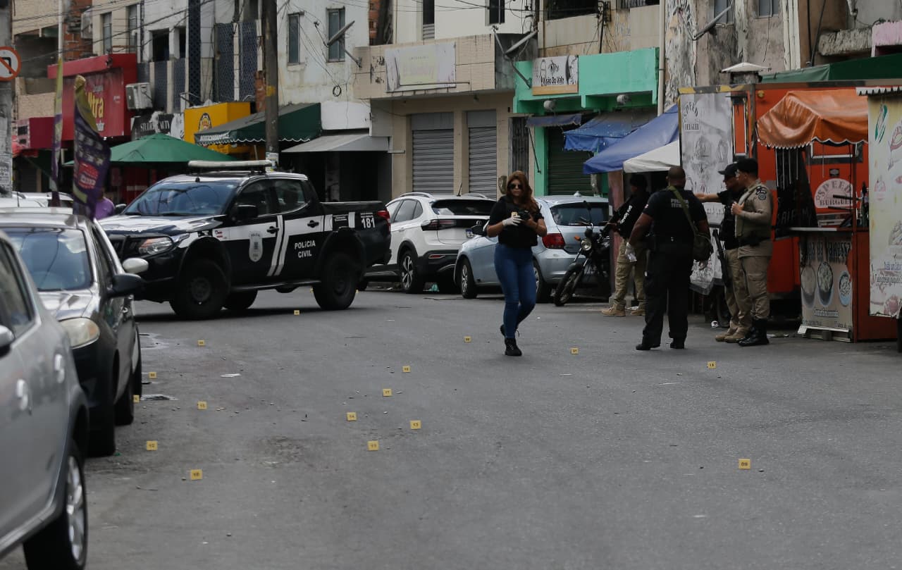 Após morte de PM: tensão no Nordeste de Amaralina por Arisson Marinho/CORREIO