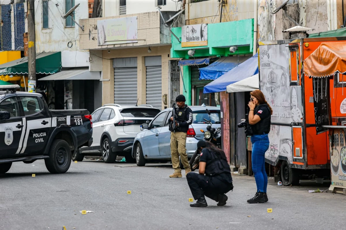 Após morte de PM: tensão no Nordeste de Amaralina por Arisson Marinho/CORREIO