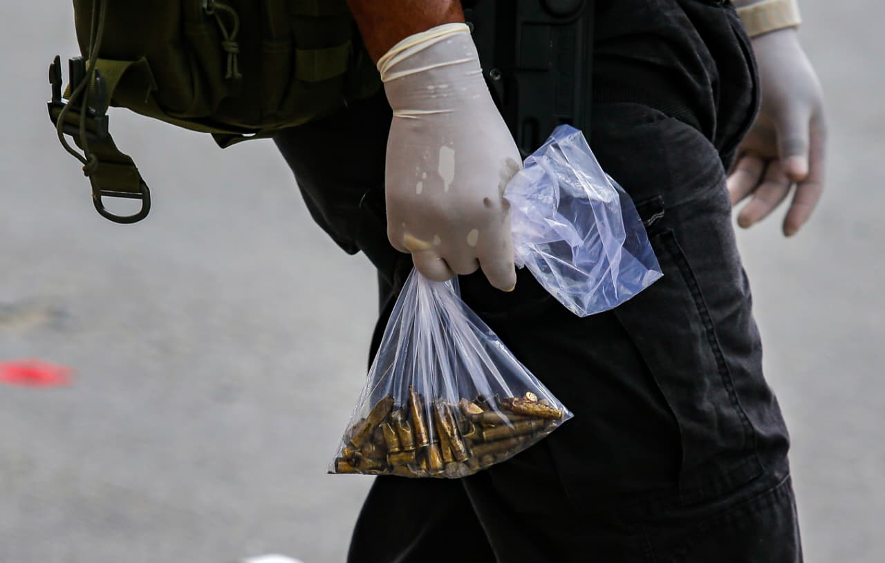 Após morte de PM: tensão no Nordeste de Amaralina por Arisson Marinho/CORREIO