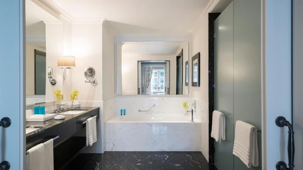 Luxo máximo em São Paulo. Diária no Palácio Tangará pode chegar a R$ 38 mil por Reprodução/Bookin.com