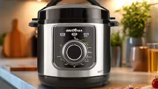 Panela elétrica é semelhante ao de uma panela de arroz elétrica, item que já se tornou bastante popular no Brasil por Divulgação