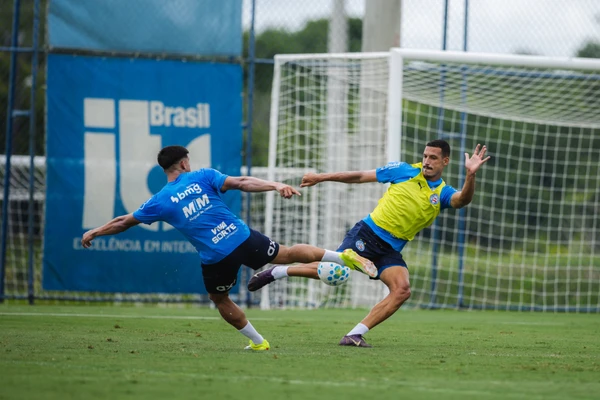 Sanabria voltou a treinar com bola pelo Bahia