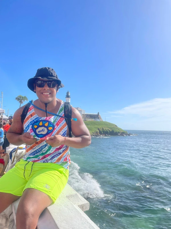 Ângelo Maique, 32, é educador físico de Salvador e ama sair no Bloco Camaleão por Acervo pessoal