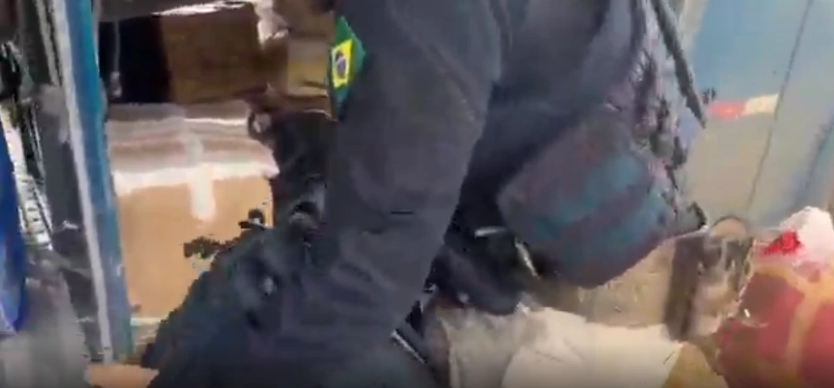 Apreensão de drogas na BR-116 por Divulgação