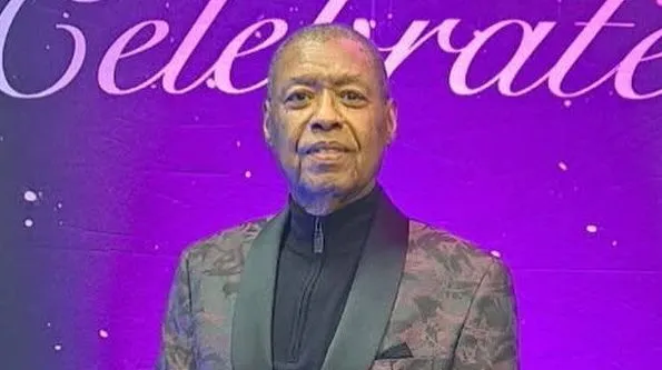 Morre o cantor gospel norte-americano Ron Kenoly, aos 81 anos por Reprodução/Redes Sociais 