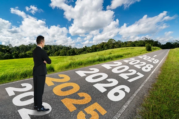 O ano de 2026 já é esperado pelo mundo corporativo como um momento de grandes mudanças operacionais e organizacionais, principalmente na área de recursos humanos