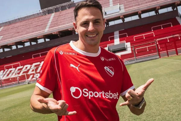 Santiago Arias é o novo lateral do Independiente, da Argentina