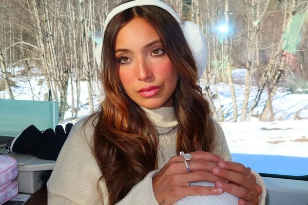 Vanessa Lopes é resgatada nos Alpes Suíços após se perder em montanha por Reprodução/Redes Sociais 