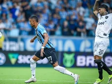 Imagem - Atacante baiano se destaca em vitória do Grêmio no Brasileirão: 'Muito importante'