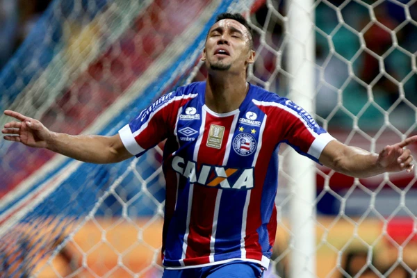 Edigar Junio durante passagem com a camisa do Bahia por Felipe Oliveira/EC Bahia