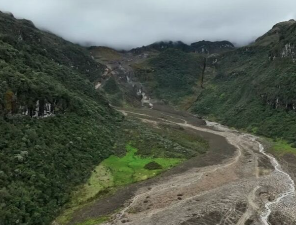 Estrada é uma das mais bonitas da Colômbia por Reprodução | Reprodução/Youtube