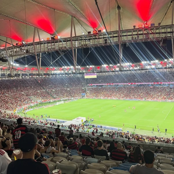 Ex-goleiro Bruno publicou fotos da ida ao Maracanã por Reprodução