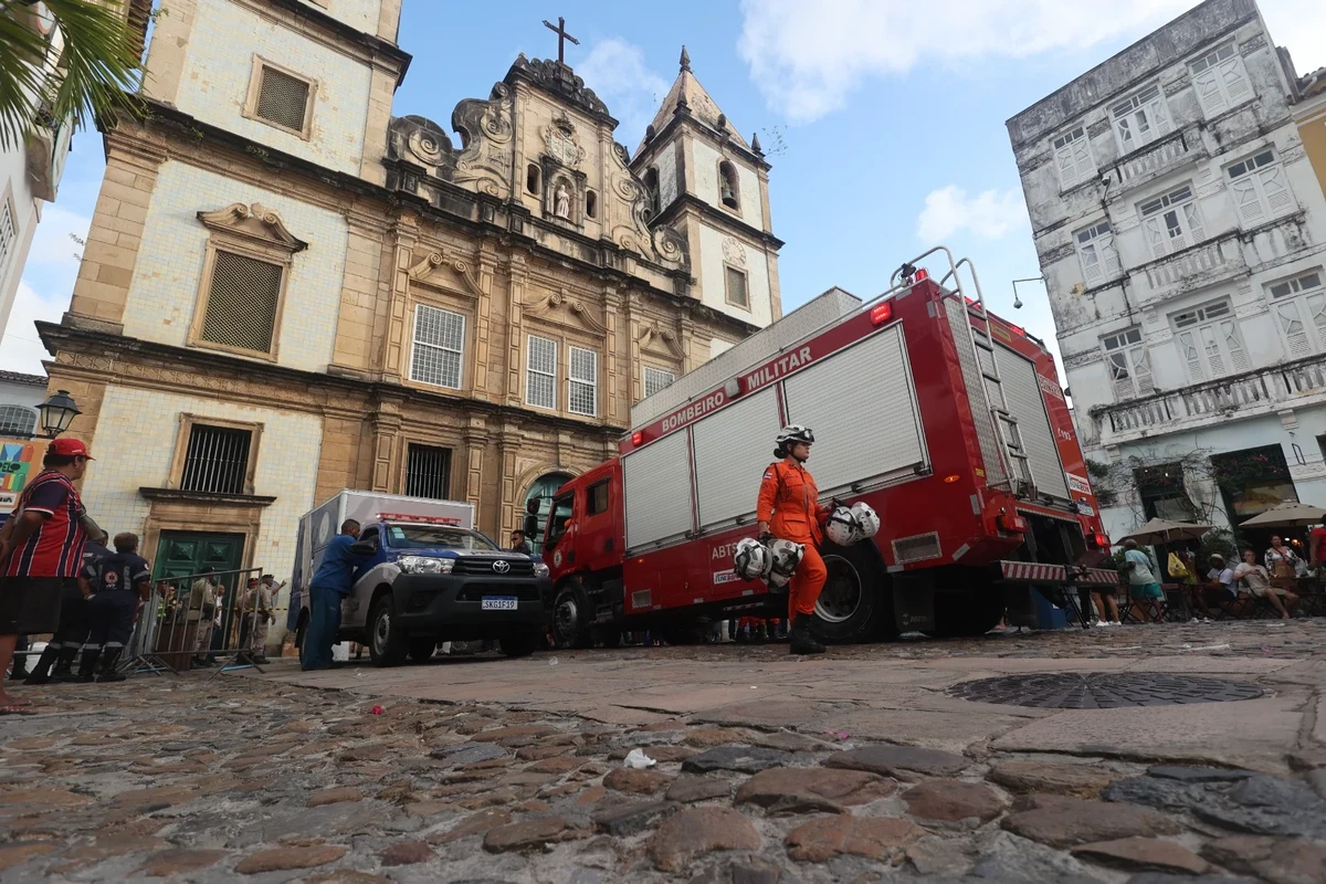 Igreja São Francisco de Assis foi palco de acidente que deixou uma turista morta 