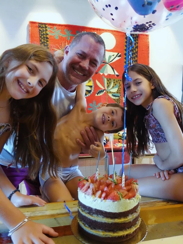 Kyra Gracie, Malvino Salvador e filhos por Reprodução/Instagram