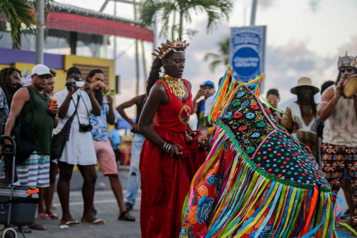 Lavagem de Itapuã nesta quinta (5) por Arisson Marinho/CORREIO
