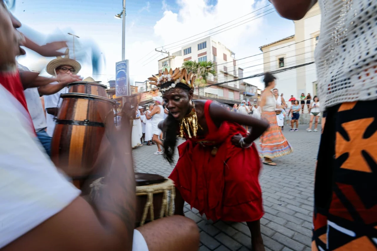 Lavagem de Itapuã nesta quinta (5) por Arisson Marinho/CORREIO