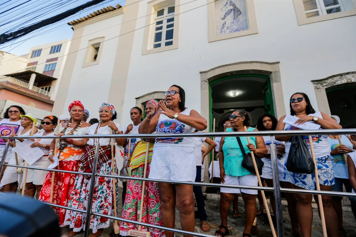 Lavagem de Itapuã nesta quinta (5) por Arisson Marinho/CORREIO