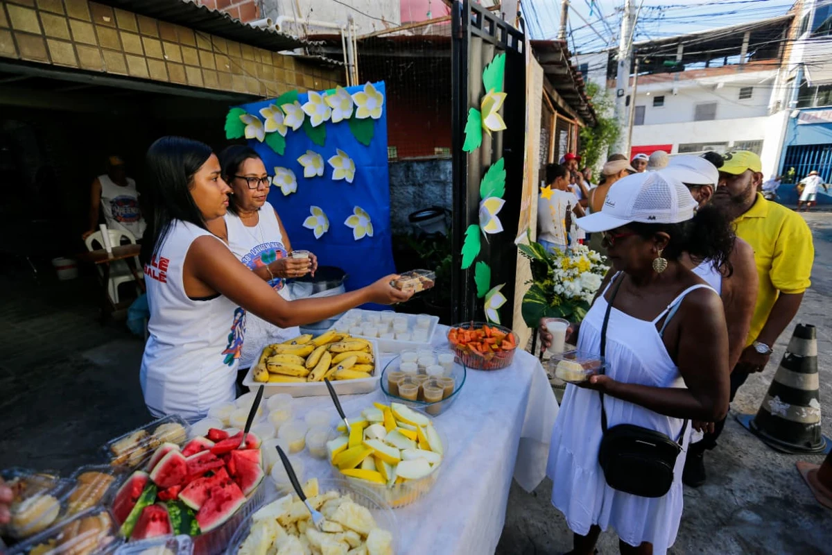 Lavagem de Itapuã nesta quinta (5) por Arisson Marinho/CORREIO
